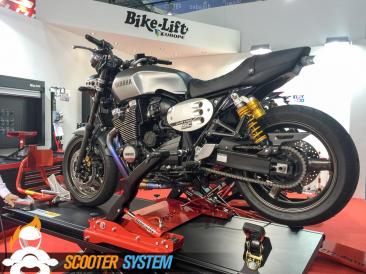 atelier, Bike-Lift, outillage, plateforme motorisée, Yamaha XJR
