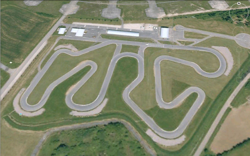 Le circuit de karting Free Kart 88 de Juvaincourt, c'est 1250 mètres de piste !