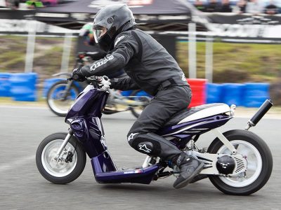 Calendrier Scooterpower 2019 : Drag Challenge