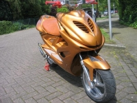 Yamaha Aerox R Golden Rox (perso-12431-09_04_20_14_14_58)