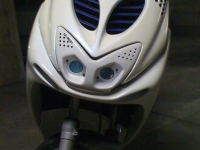 Yamaha Aerox R White Blue Italia (perso-17103-10_06_23_18_36_24)