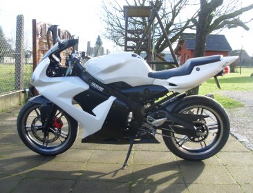 Yamaha TZR 50 Black And White (perso-21144-99c68725)