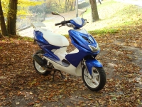 Avatar du Yamaha Aerox R Blue and white