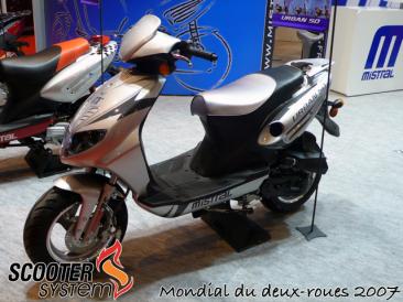 mistral-r-urban-2.jpg