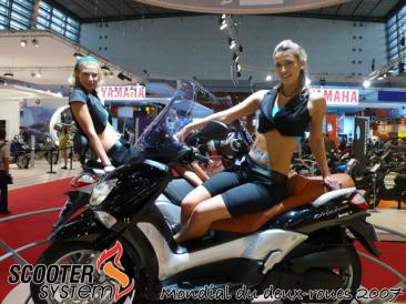 peugeot-cityliner-hotesses-2.jpg