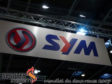 sym-1-stand.jpg