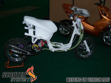 vierzon-scooter-205.jpg