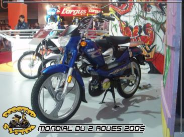 salon_mondial_deux_roues_2005_scooter_system_45.jpg