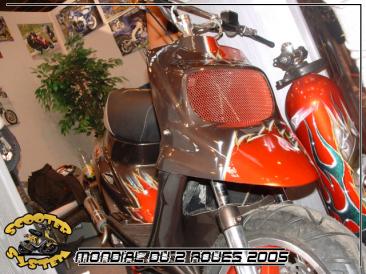 salon_mondial_deux_roues_2005_scooter_system_68.jpg