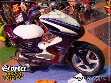 Scoot custom Show 2006
