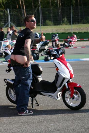 scooter-weekend-2007-people-185.jpg