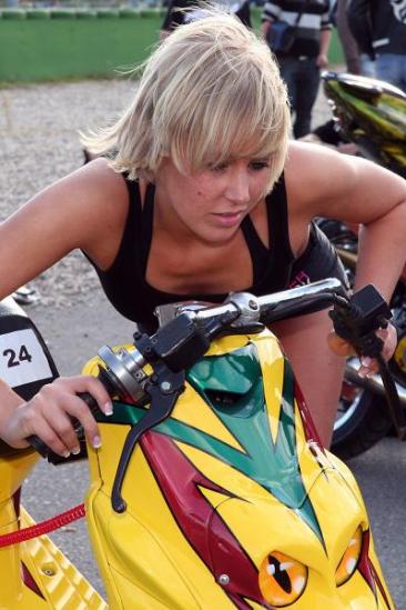 scooter-weekend-2007-people-198.jpg