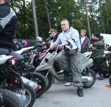scooter-weekend-2007-people-51.jpg