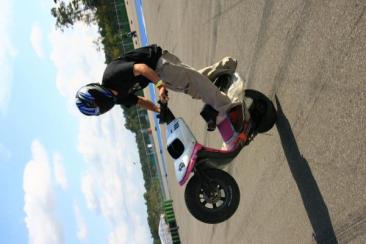 scooter-weekend-2007-stunt-2.jpg