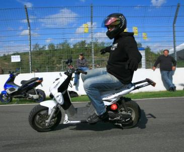 scooter-weekend-2007-tuning-32.jpg