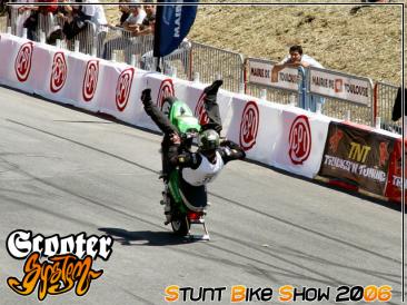 stunt-bike-show-2006_120.JPG