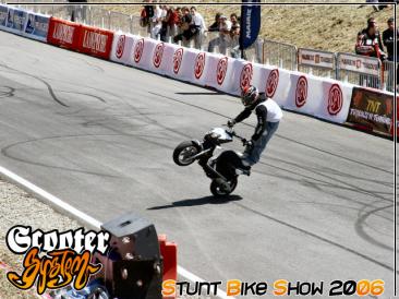 stunt-bike-show-2006_122.JPG