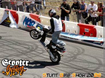 stunt-bike-show-2006_127.JPG