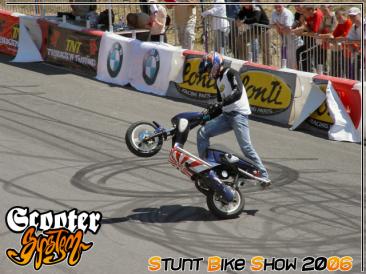 stunt-bike-show-2006_129.JPG