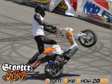stunt-bike-show-2006_150.JPG