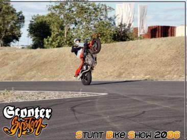 stunt-bike-show-2006_171.JPG