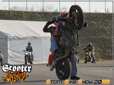 stunt-bike-show-2006_176.JPG