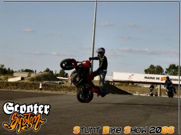 stunt-bike-show-2006_196.JPG