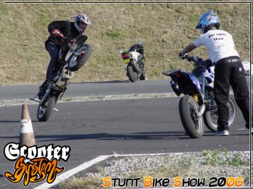 stunt-bike-show-2006_214.JPG