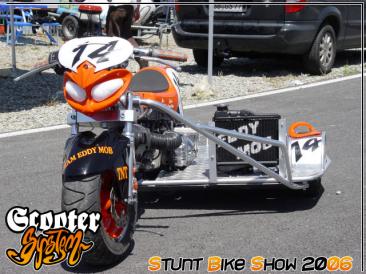 stunt-bike-show-2006_23.JPG