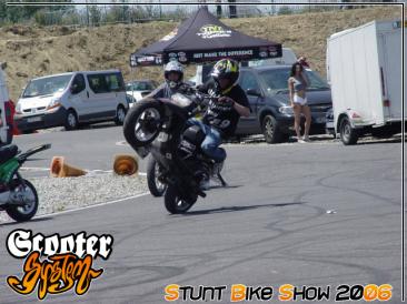 stunt-bike-show-2006_41.JPG