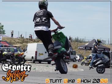 stunt-bike-show-2006_45.JPG
