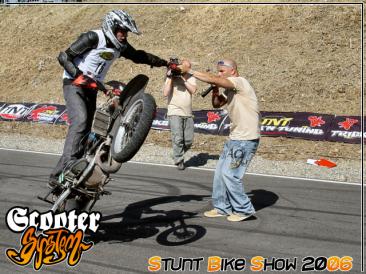 stunt-bike-show-2006_77.JPG