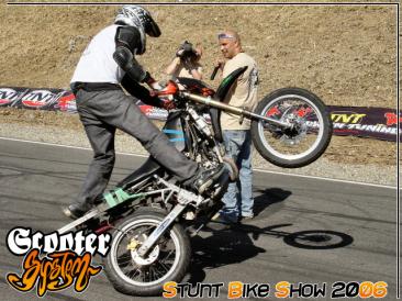 stunt-bike-show-2006_79.JPG