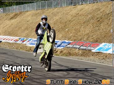 stunt-bike-show-2006_82.JPG