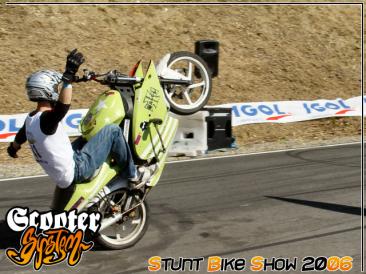 stunt-bike-show-2006_89.JPG