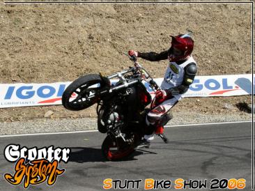 stunt-bike-show-2006_92.JPG