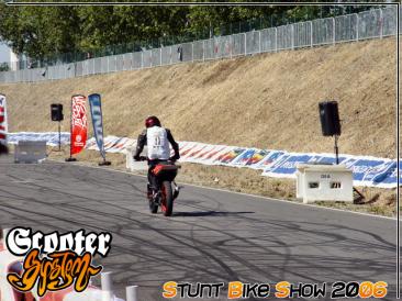 stunt-bike-show-2006_98.JPG