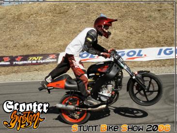 stunt-bike-show-2006_99.JPG