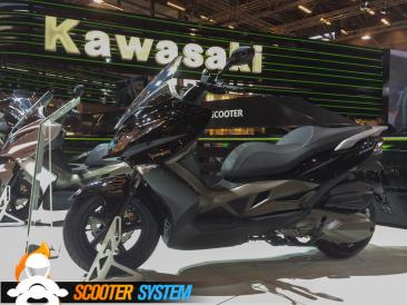 Kawasaki, Kawasaki J300, maxiscooter, scooter GT