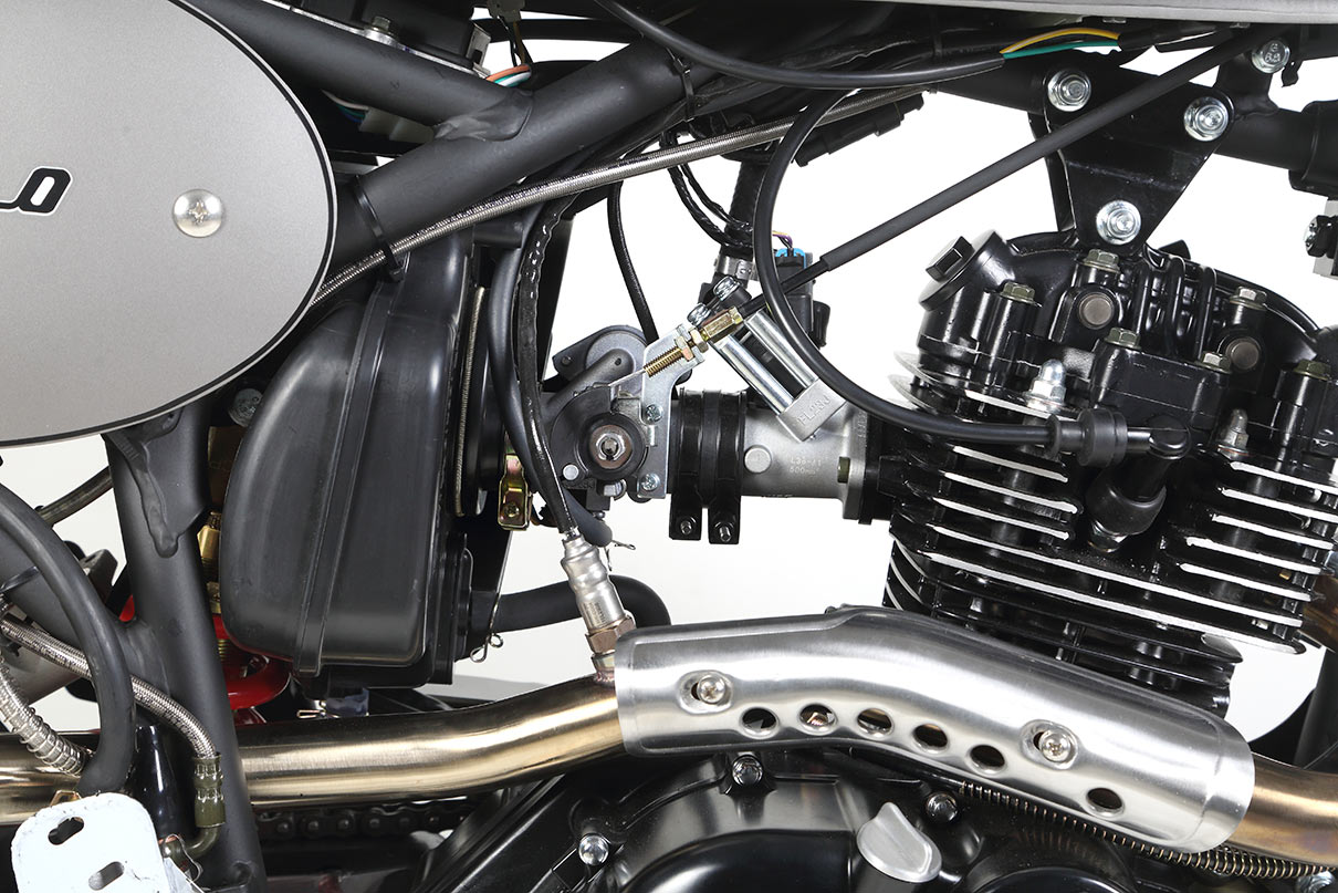 Le moteur, un monocylindre 4 temps de 125cc, répond aux normes Euro 4