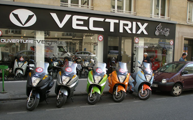 Showroom de scooters électriques Vectrix à Paris