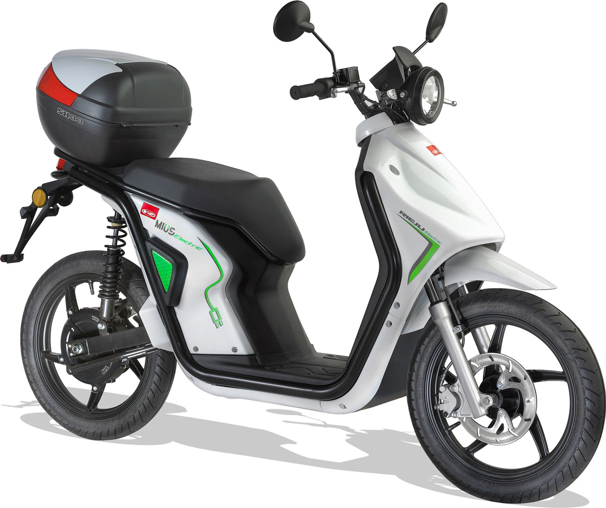 Le Rieju Mius 3.0 est un scooter électrique à grandes roues de 16''