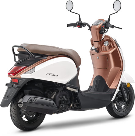 Le petit scooter urbain associe lignes néo-rétro et équipements modernes