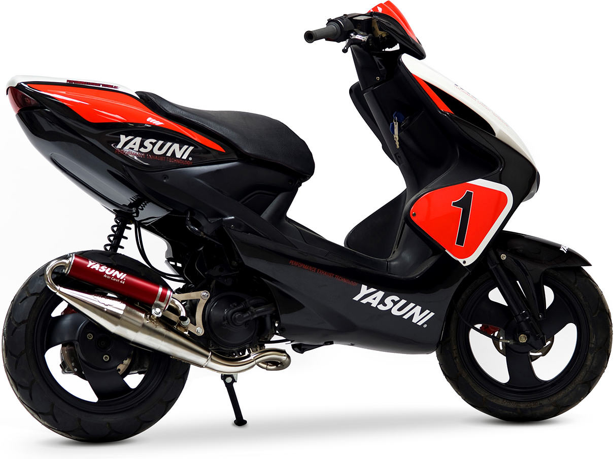 Le silencieux Yasuni Red Edition est idéal sur les scooters 50cc customisés