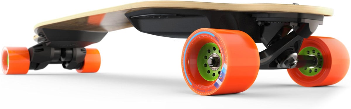 La boosted Board V2 est un skate électrique de type longboard