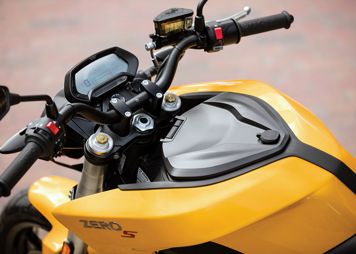 Seules les motos et scooters à batteries Lithium sont éligibles au programme
