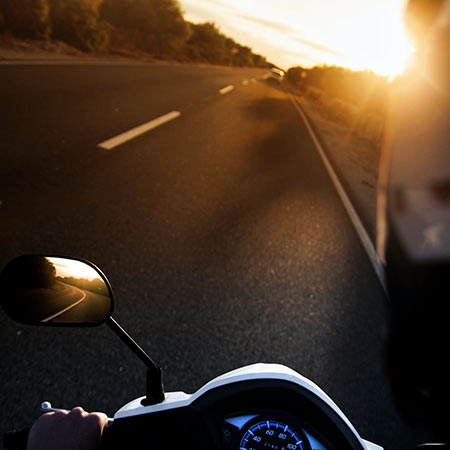 Suspension de permis moto : comment récupérer ses points ?