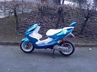 Yamaha Aerox Blue Racer de Stéph - 1