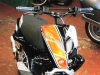 MBK Stunt Orange Murdered de Wavre Motos S.A. - 1