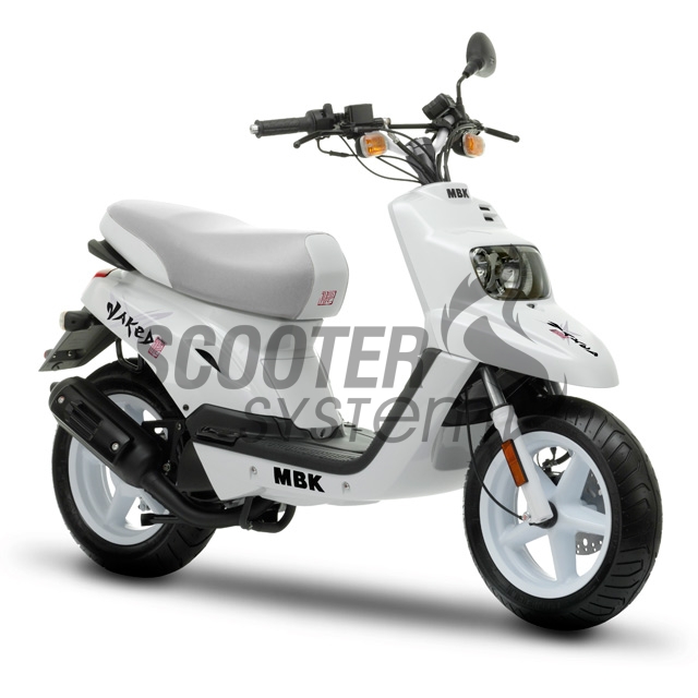 MBK Booster Spirit 12 Naked - Guide d'achat scooter 50